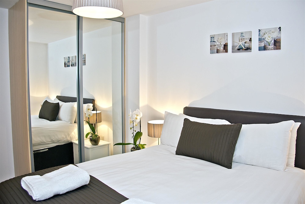 Penthouse, 2 Bedrooms (with Sofa Bed) - Photo 4