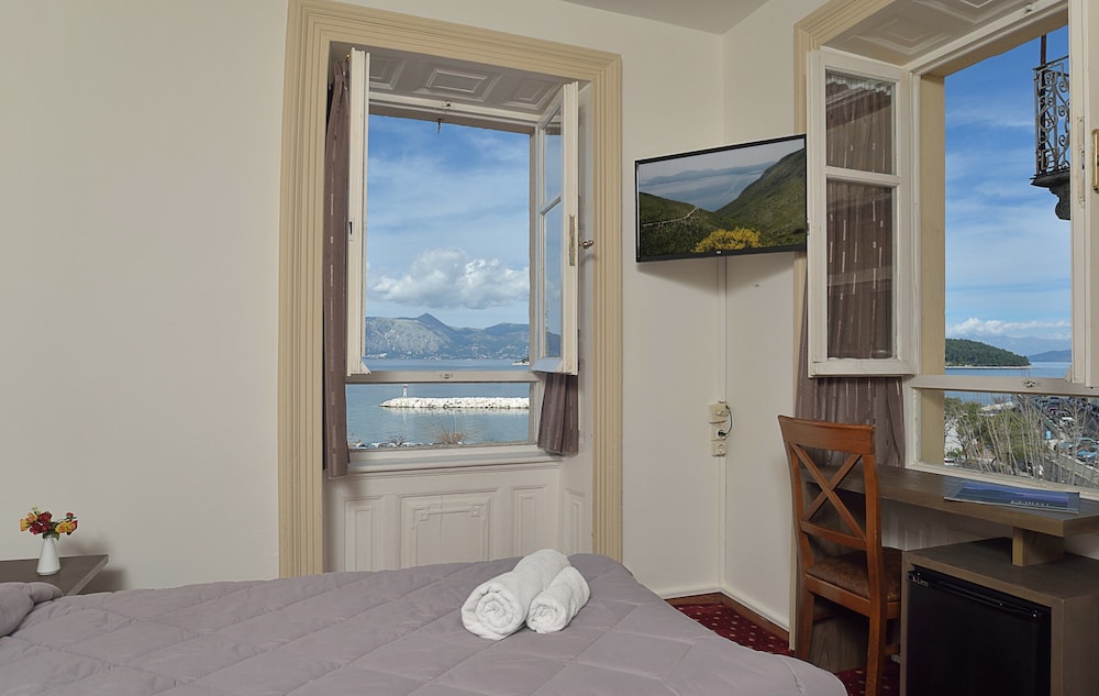 Single Room, Sea View photo 2