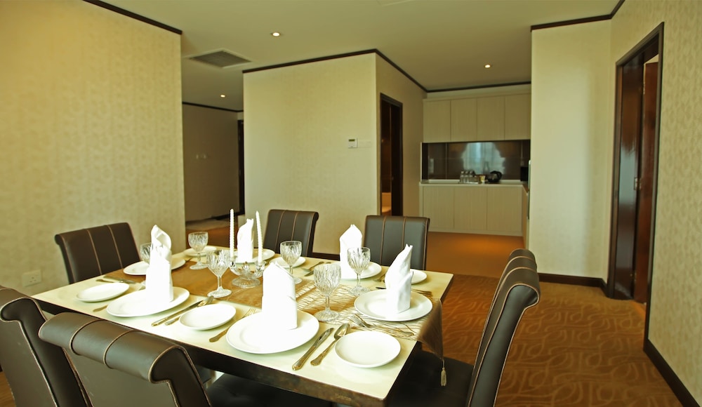 Royal Suite photo 3