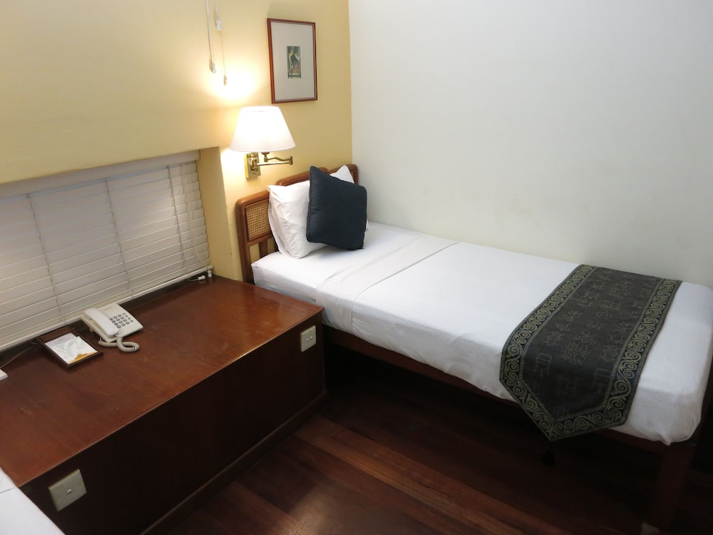 Standard Room photo 2