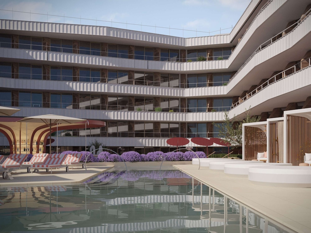 SLS Barcelona - Photo 53