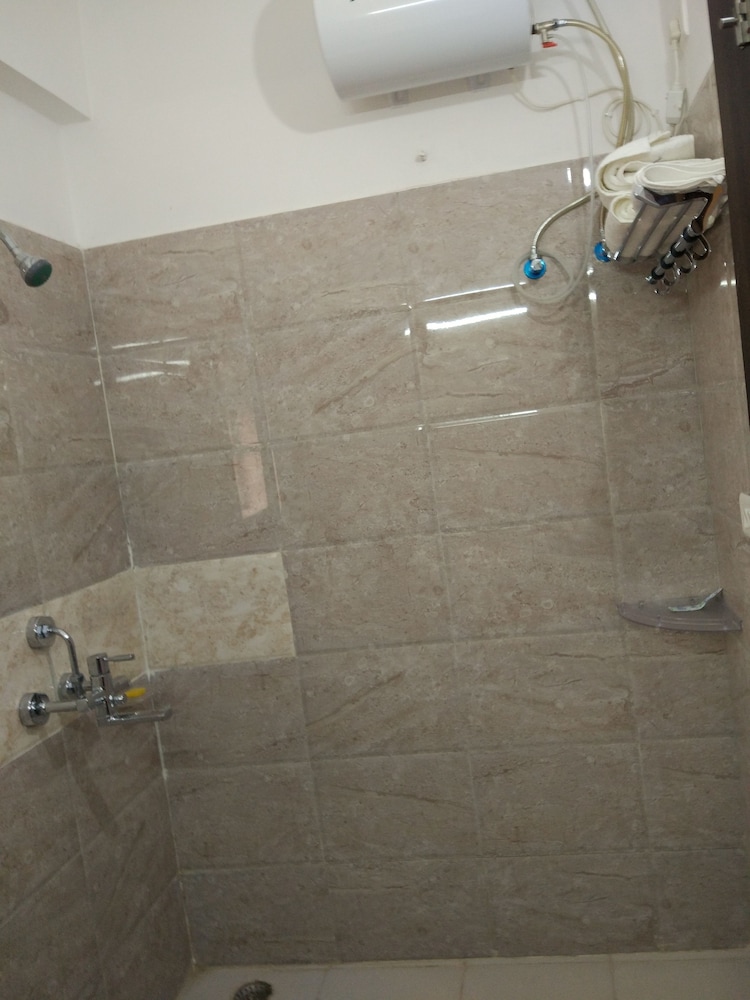 Luxury Twin Room, 2 Bedrooms, Accessible, City View photo 3
