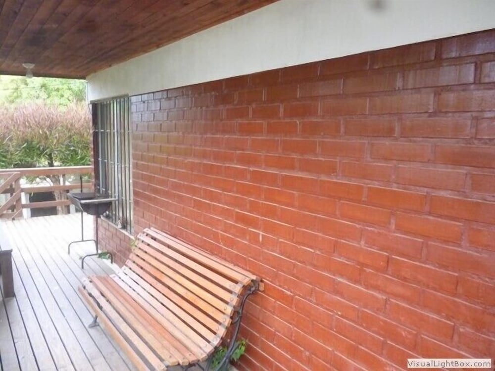 House, 3 Bedrooms photo 2