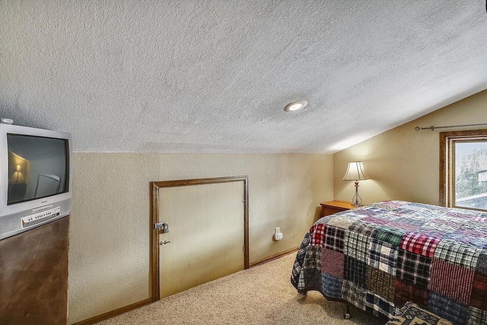 Condo, 1 Bedroom
