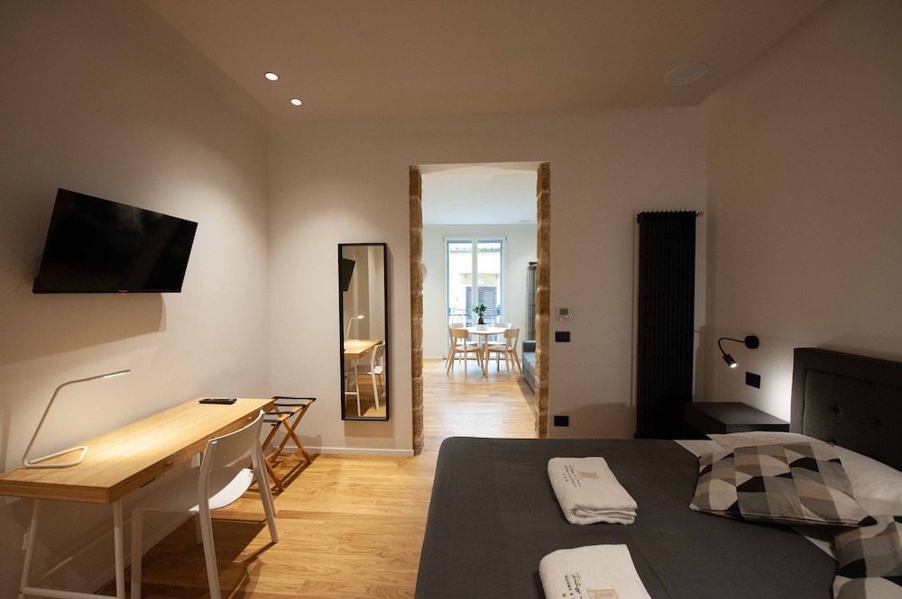 Exclusive Apartment photo 3