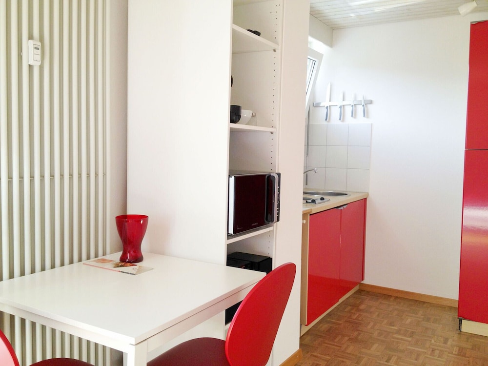 Studio, Kitchen photo 2