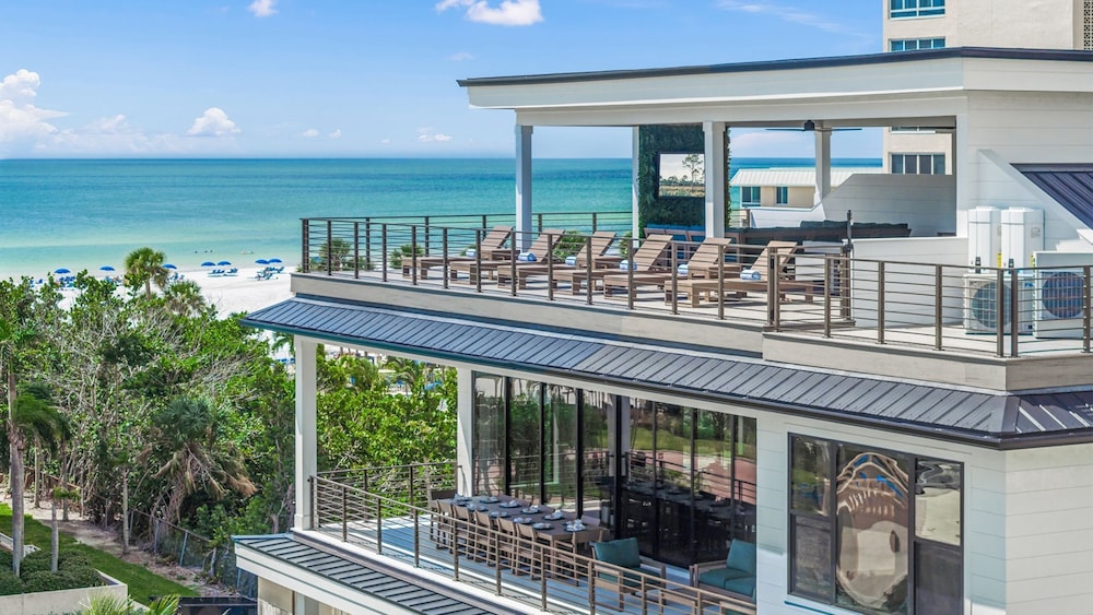 Over the Top in Siesta Key, Billede 34