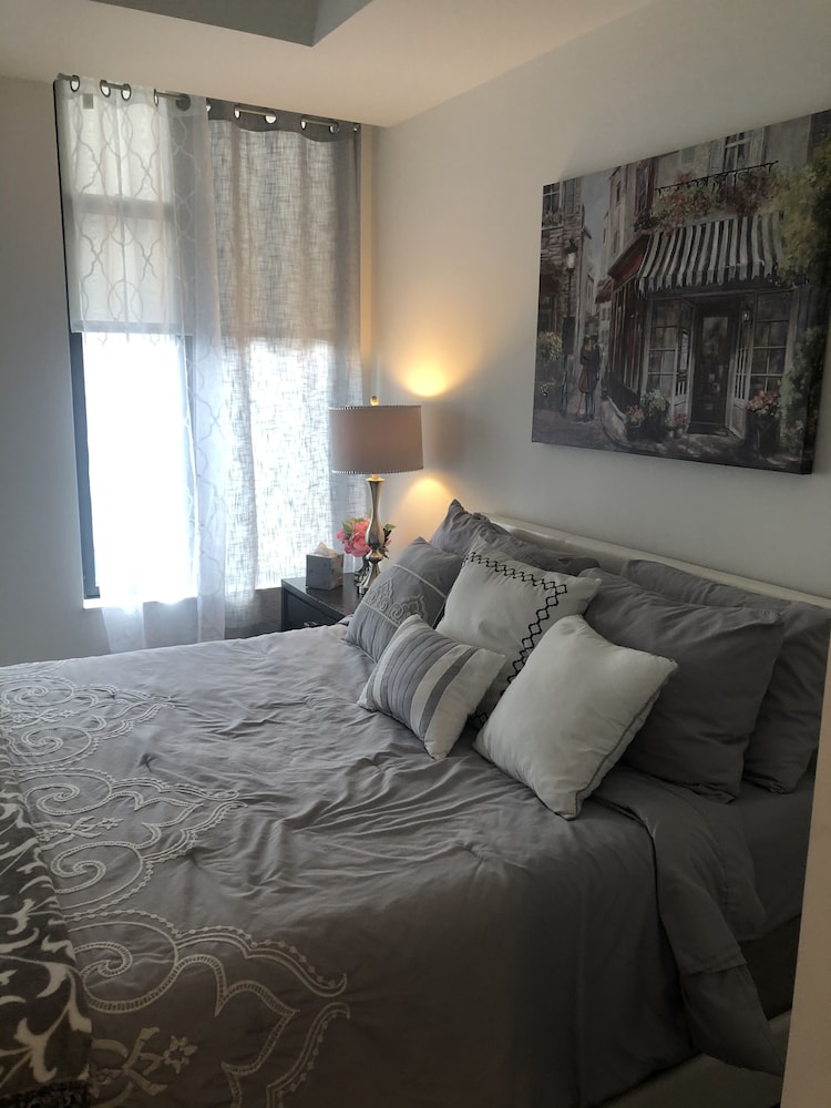 Deluxe Apartment photo 3