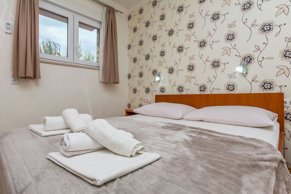 Apartment (A3)