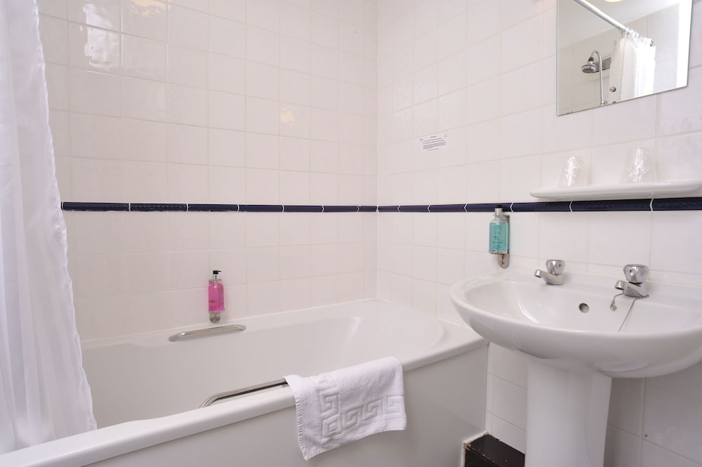 Superior Double or Twin Room photo 2
