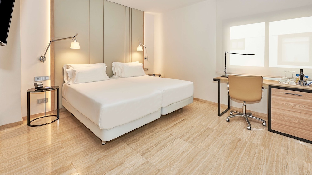 Standard Room (Extra Bed 3 adults)