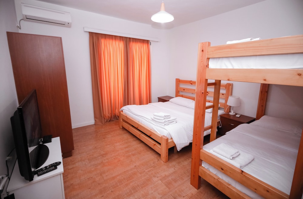 comfort quadruple room 205