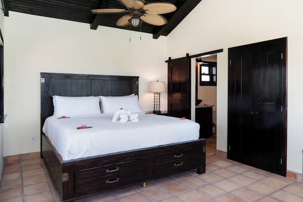 Family Villa, 2 Bedrooms, Garden View, Garden Area photo 2