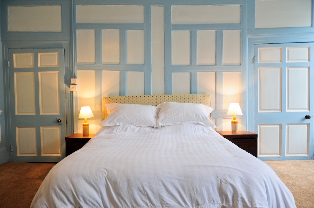 Double Room (Panelled Room) photo 2