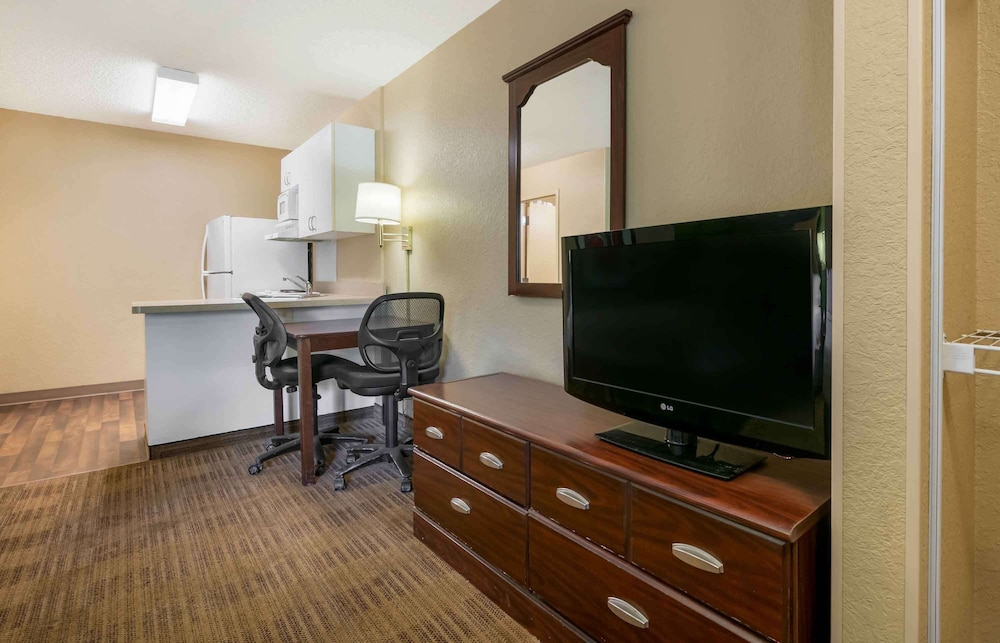 Studio, 2 Double Beds, Non Smoking - Photo 1