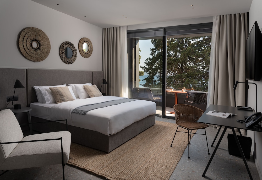 Grand Double or Twin Room, Sea View