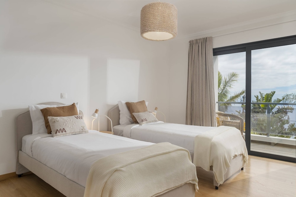 Basic Villa, Multiple Beds, Sea View