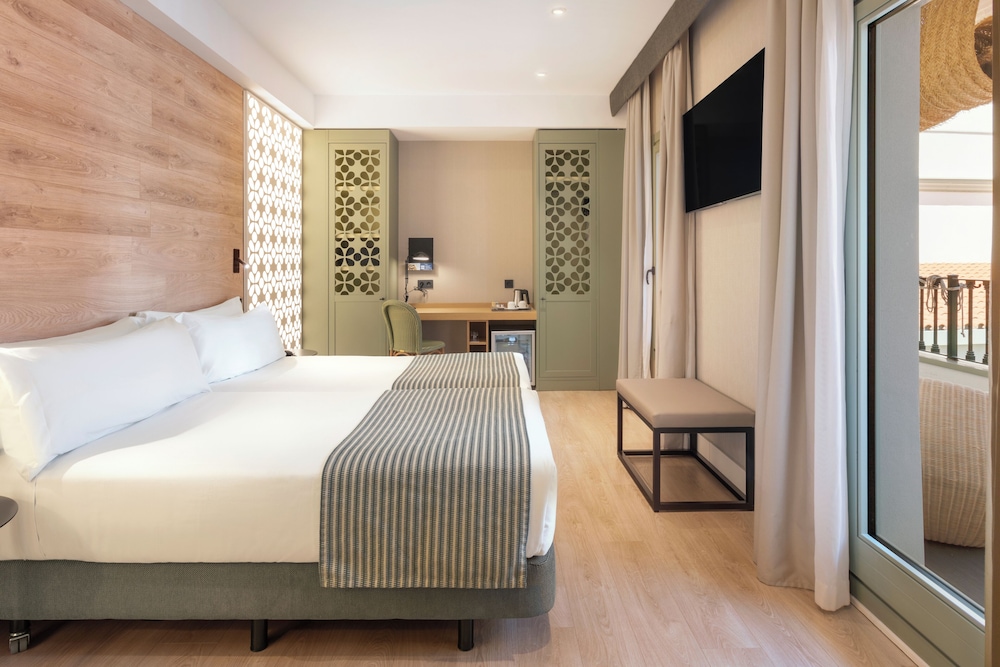 Premium Room, Terrace (Patio | Single Use) Premium Room, Terrace (Patio | Single Use)