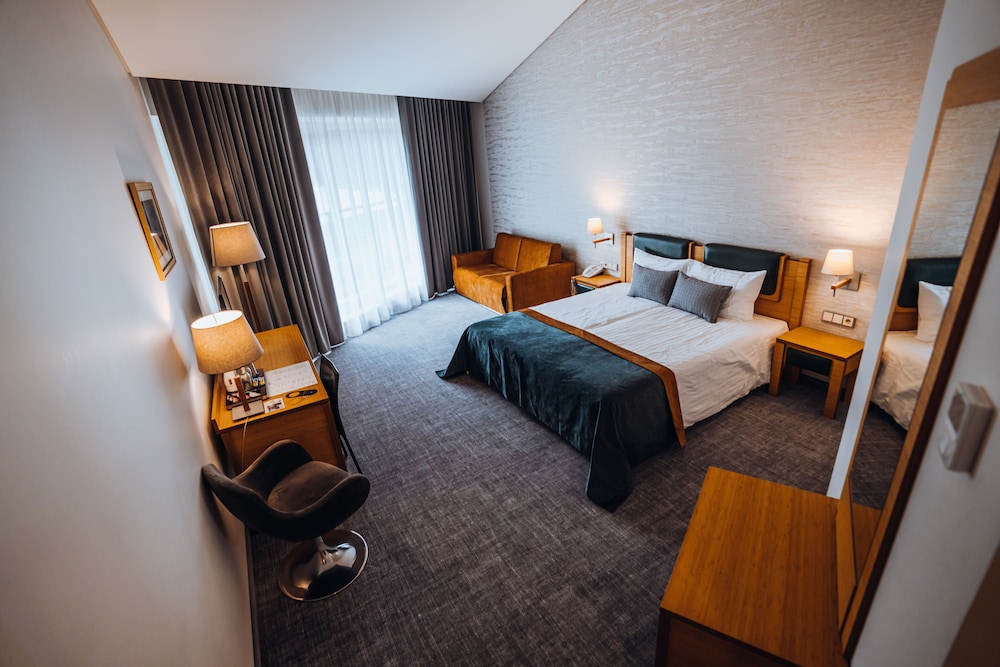 Deluxe room with balcony and SPA access photo 1