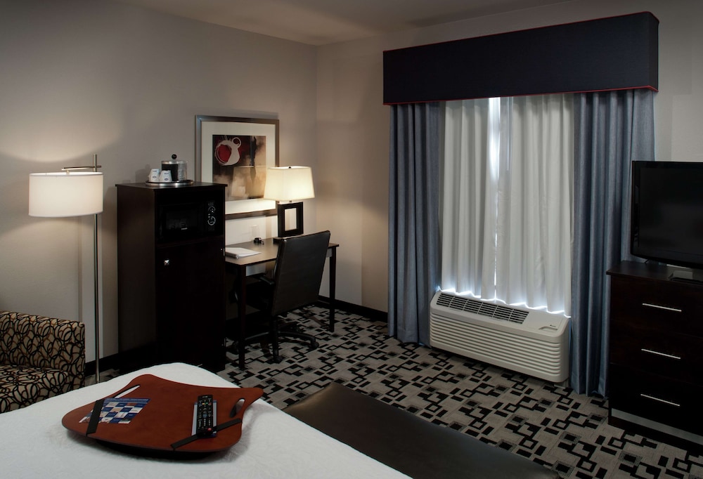 One King Bed photo 1