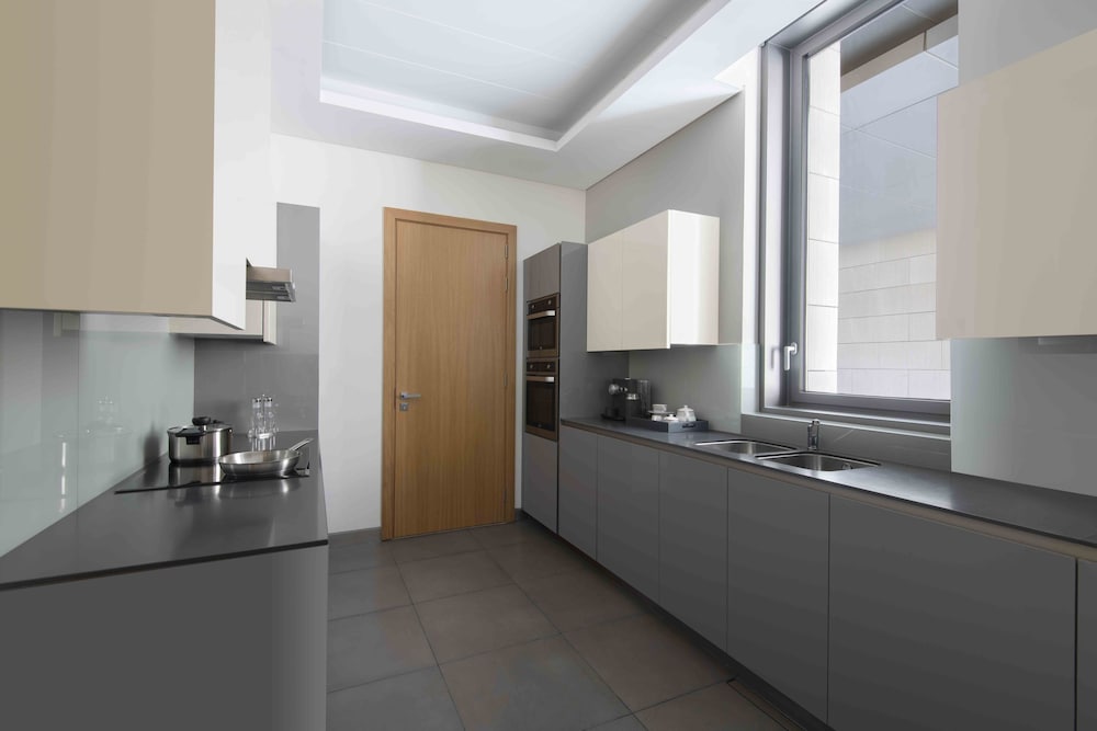 Two Bedroom Bliss Suite - Photo 3