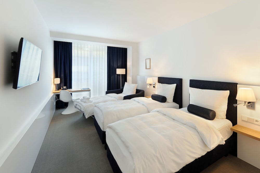 Triple Room (with Extra Bed) - Photo 1