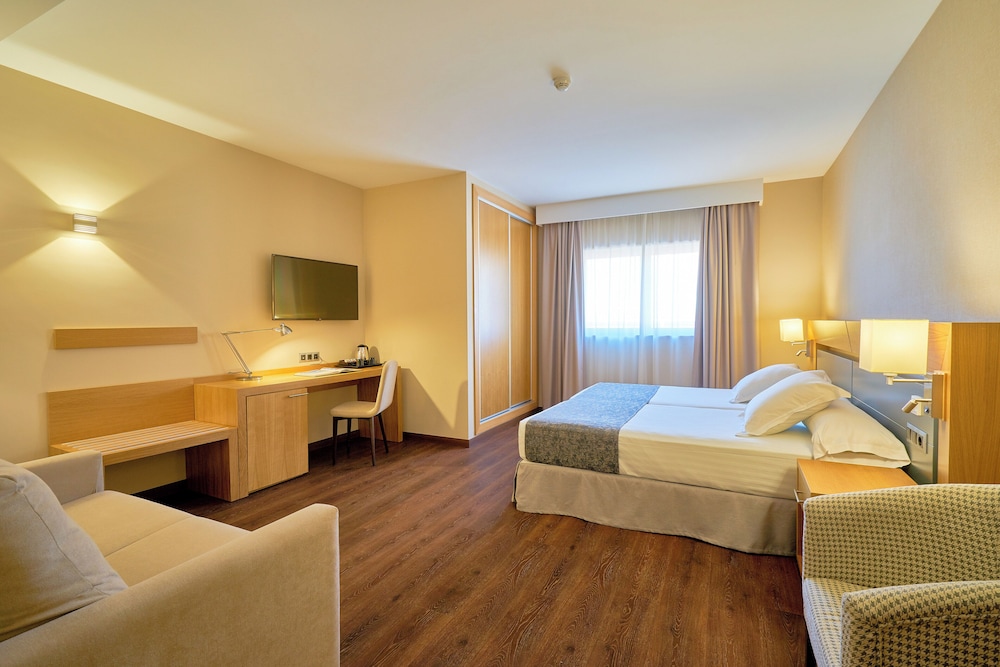 Double Room - Photo 2
