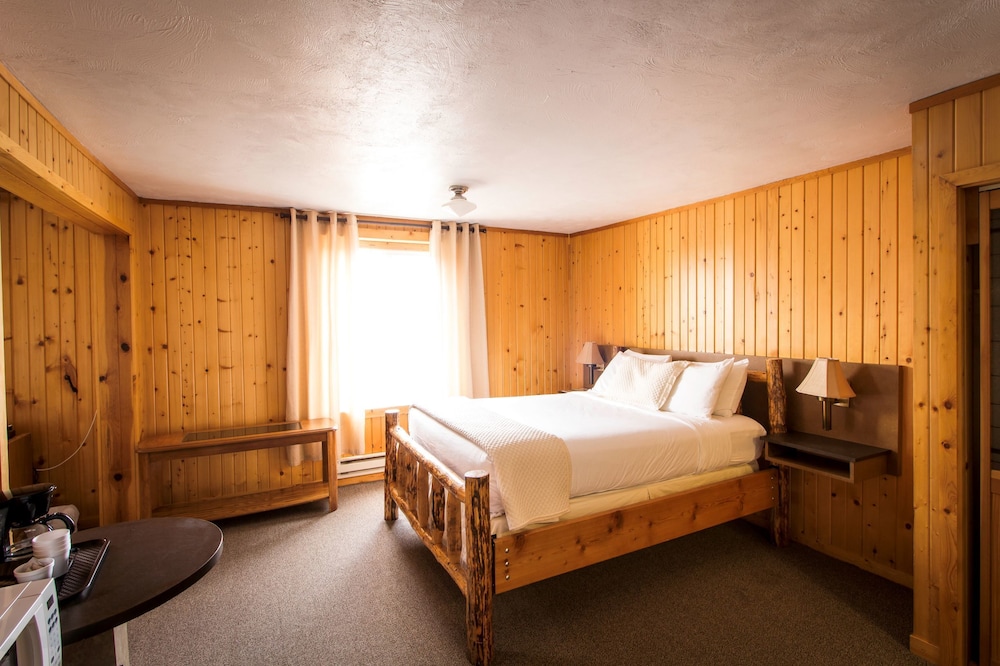 Family Triple Room, Multiple Beds, Non Smoking photo 3