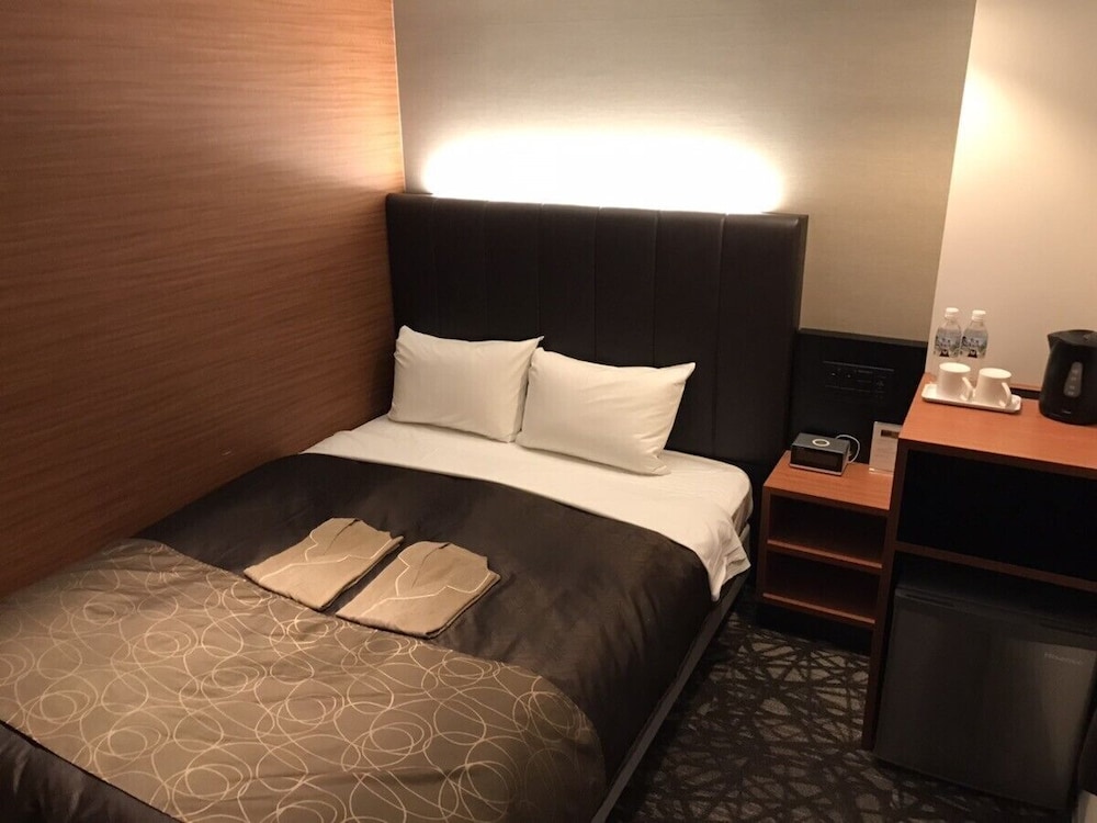 Economy Double Room, 1 Double Bed, Non Smoking - Photo 1
