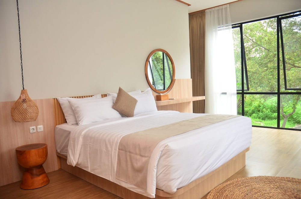 Superior Room, Hill View photo 1