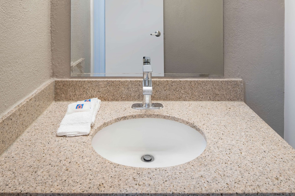 Motel 6-Fontana, CA, Billede 5