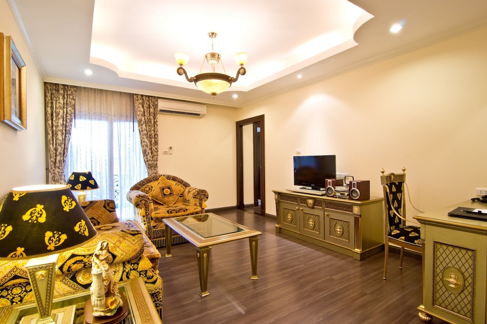 Versace suite - Photo 10