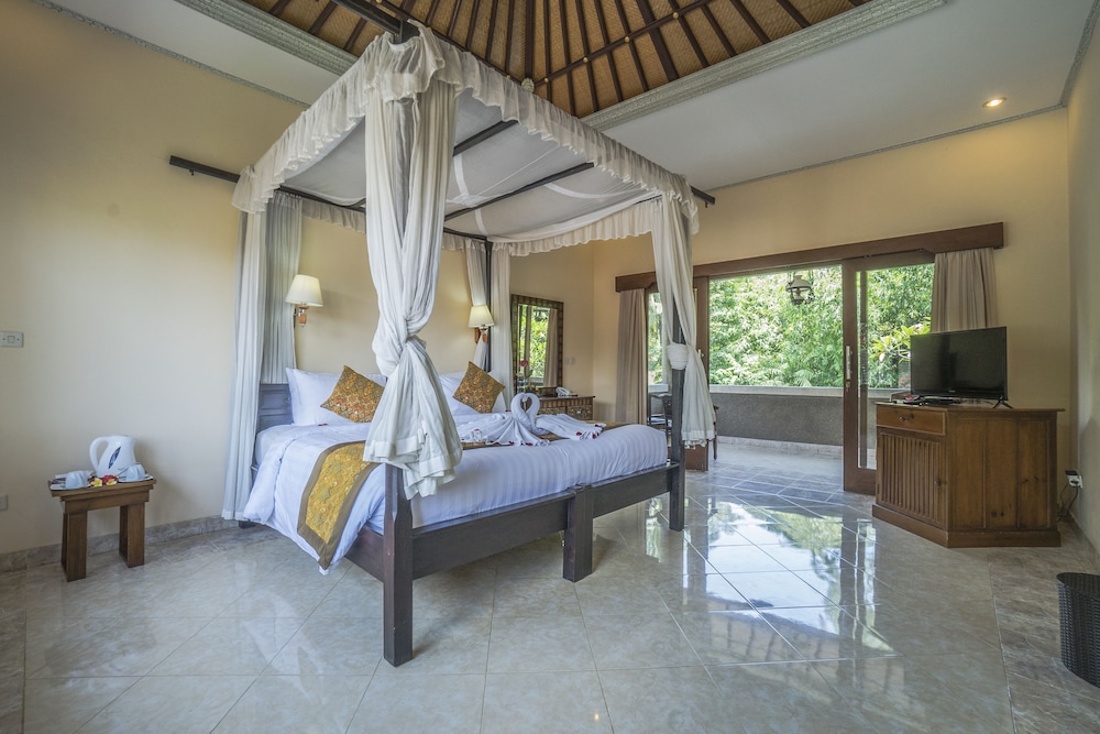 Deluxe Room, 1 Bedroom, Terrace, Garden View - Photo 2