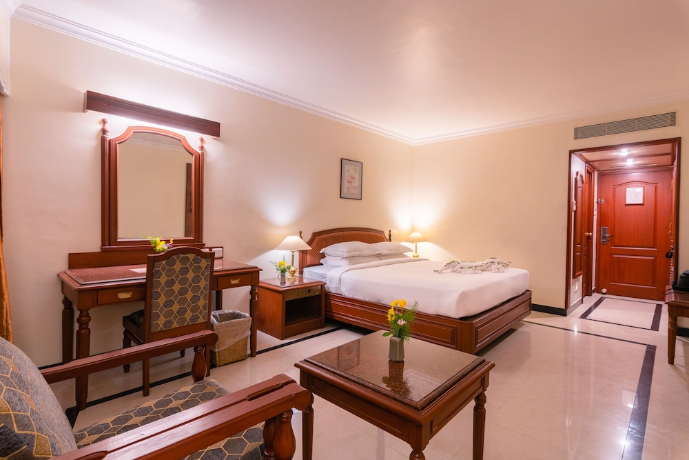 Deluxe Double Room photo 3