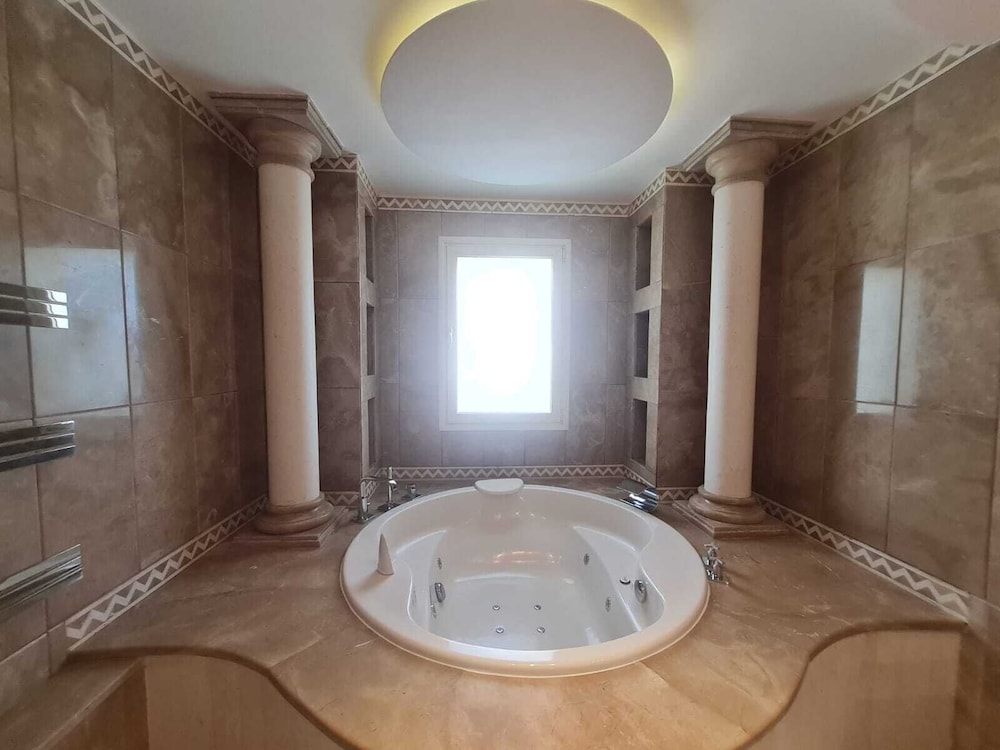 Grand Suite, Lake View photo 3
