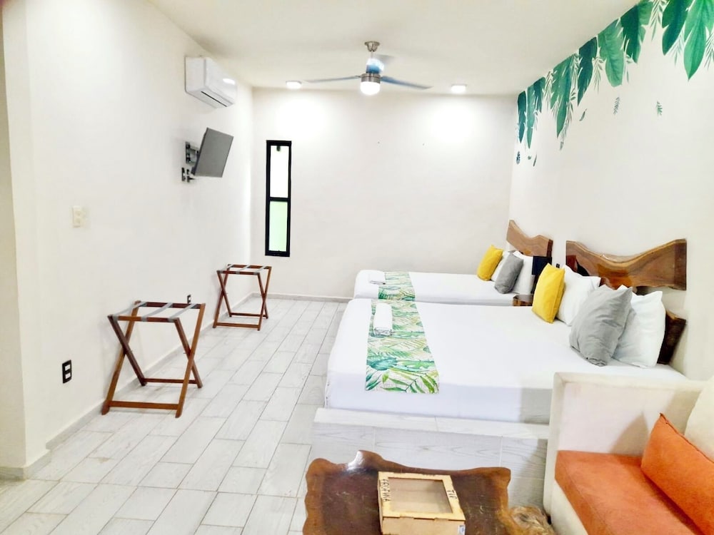 Junior Room, Multiple Beds