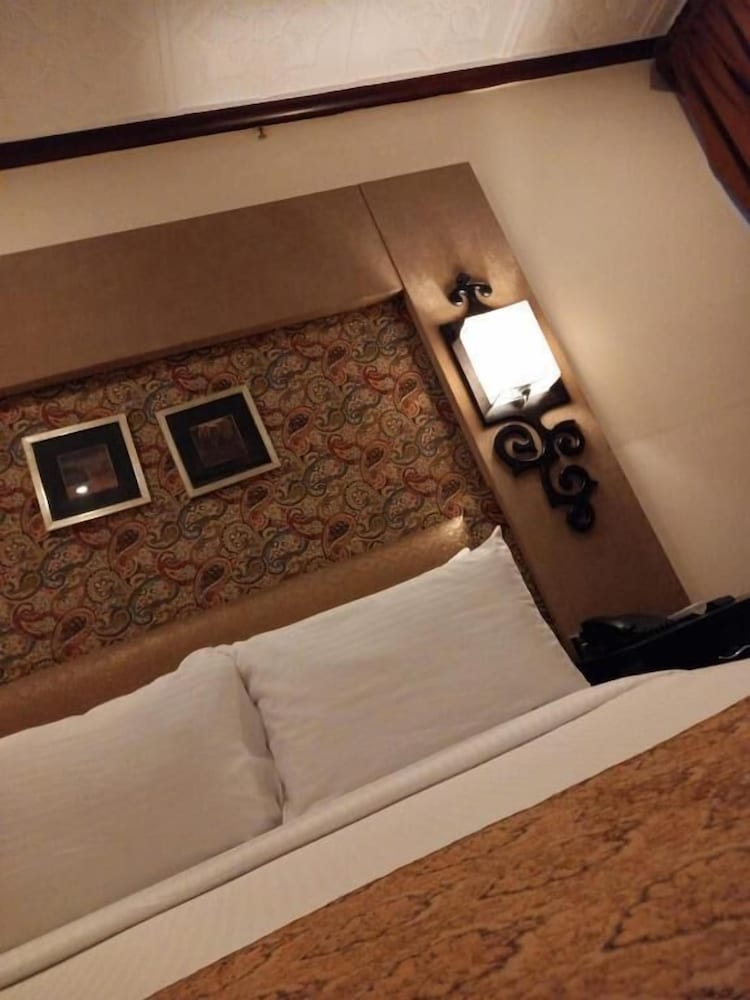 Deluxe Triple Room photo 3