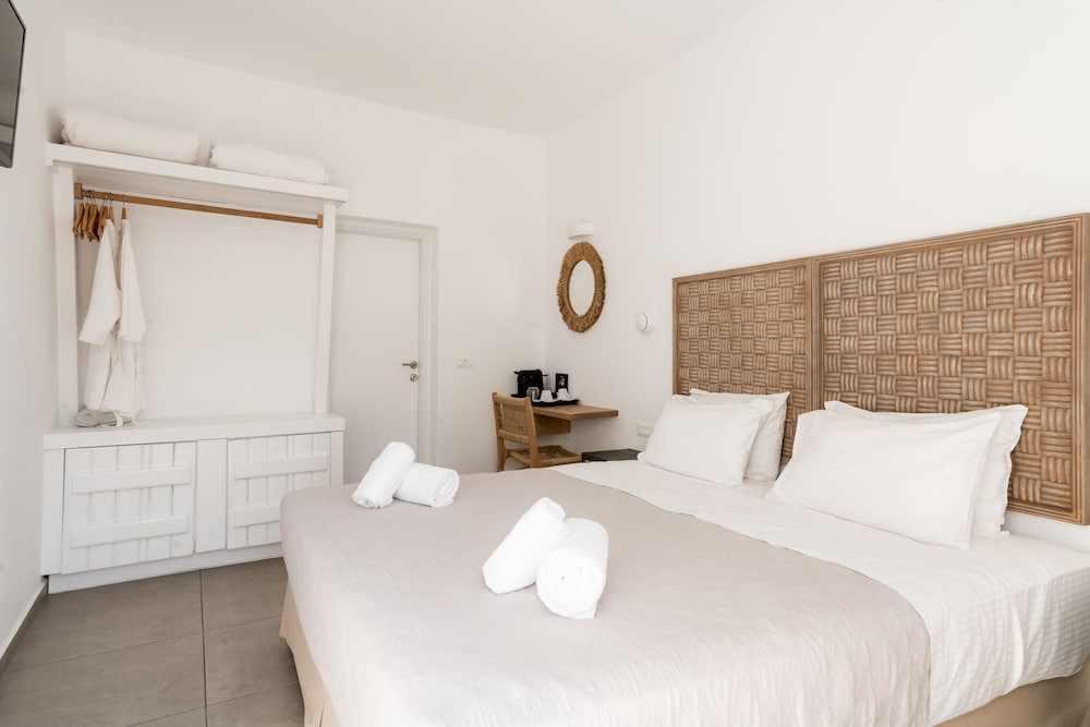 Double Room (Super Paradise Promo)