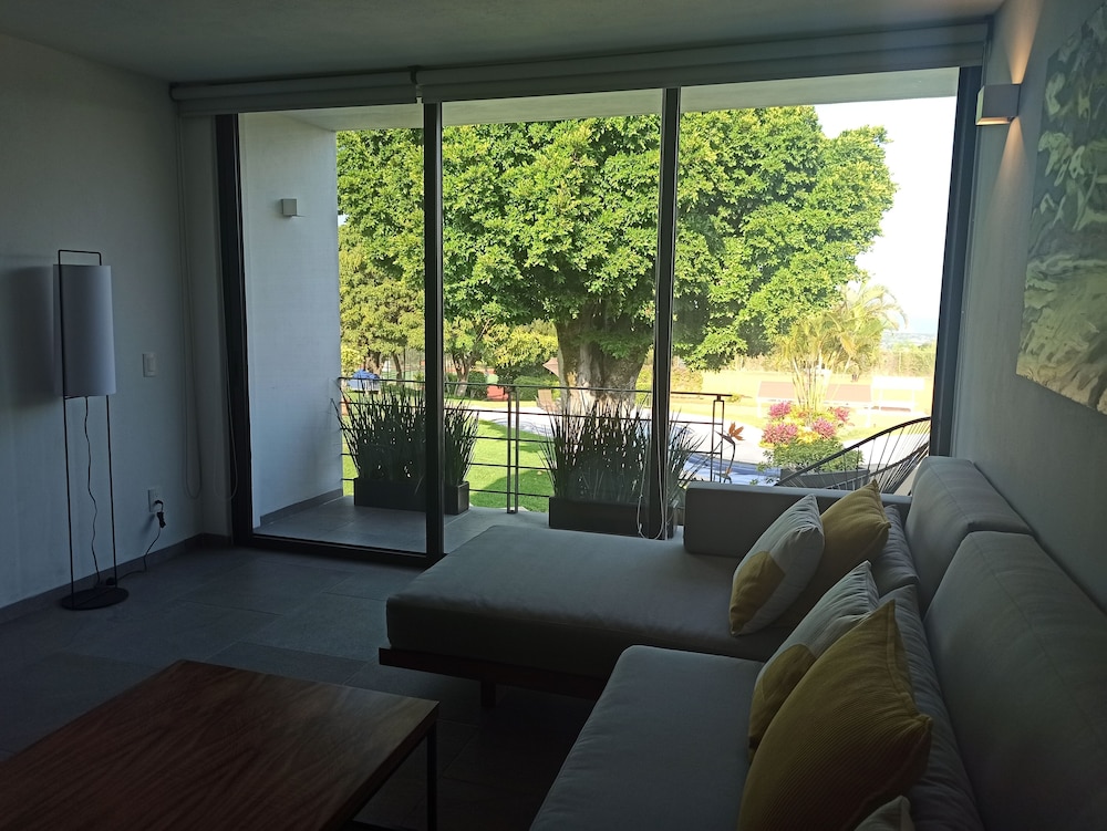 Design Suite (Master) photo 3