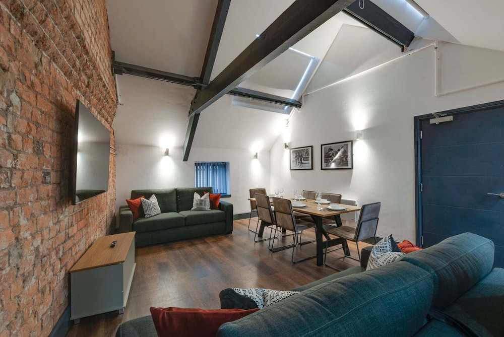 Signature Apartment