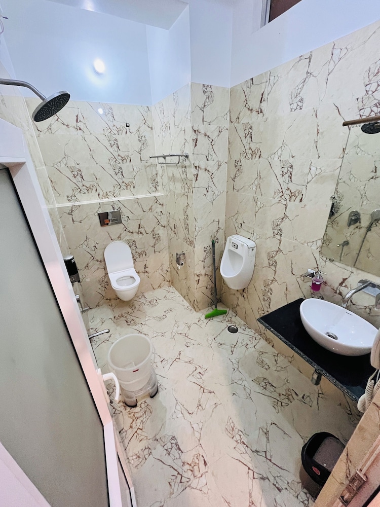 Triple Room - Photo 2