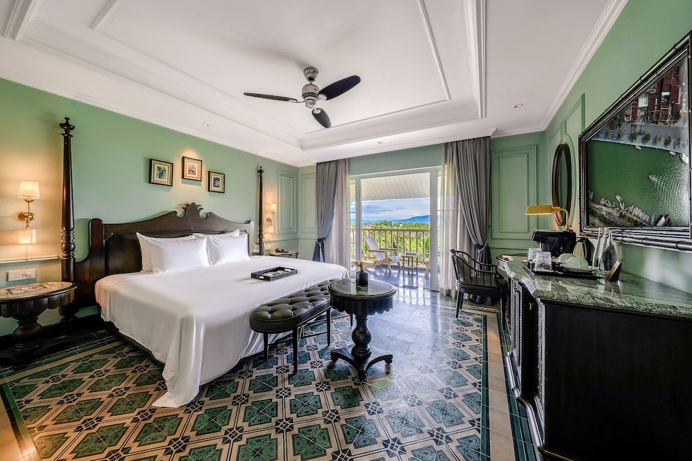 Executive Double or Twin Room, Pool View photo 2