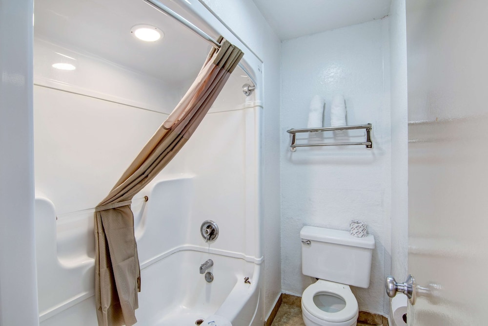 Deluxe Room, 2 Double Beds, Non Smoking, Kitchenette photo 2