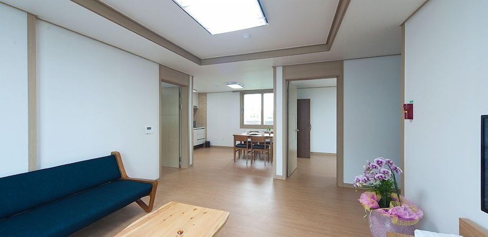 Suite photo 1