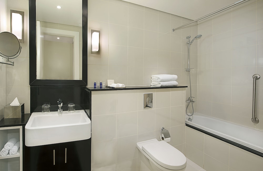 Deluxe Room (Downtown view)