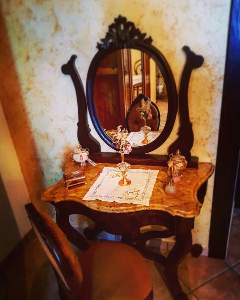 Superior Suite, Ensuite photo 3