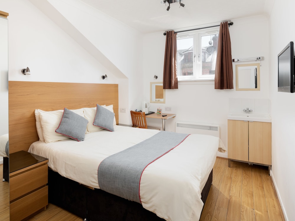 Double Room, Shared Bathroom