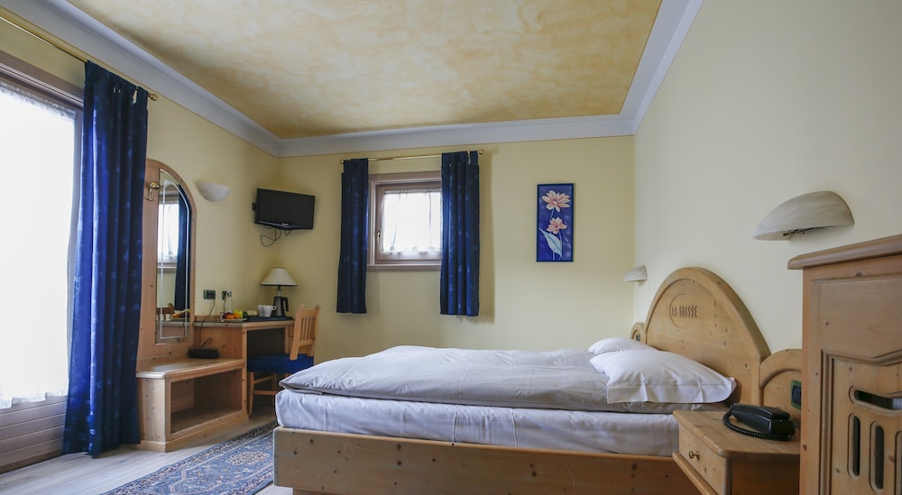 Triple Room, Balcony photo 3