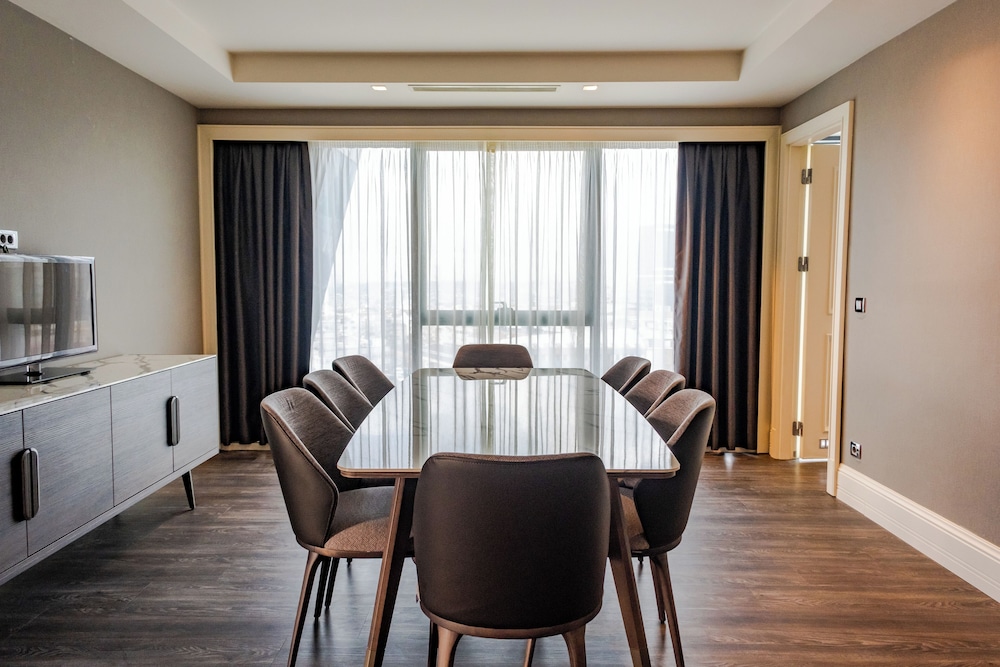 Presidential Suite photo 3