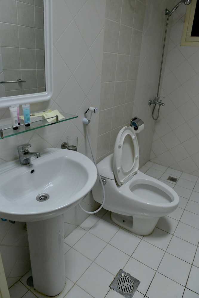 Apartment, 2 Bedrooms, Kitchenette photo 2